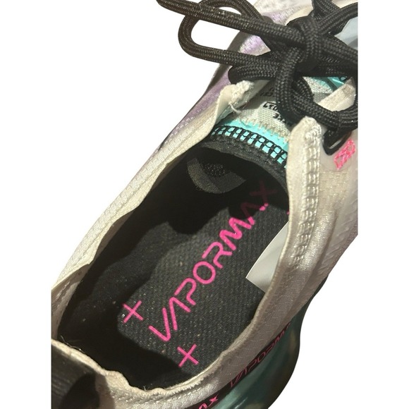 Nike Air VaporMax 2019 Dragonfruit AR6631 Size 6 Excellent Condition - Picture 10 of 13